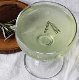 douglas-fir-eau-di-vie-cocktail-1015x1024